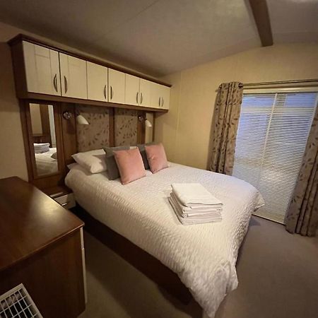 Lovely Static Caravan Whitstable Buitenkant foto